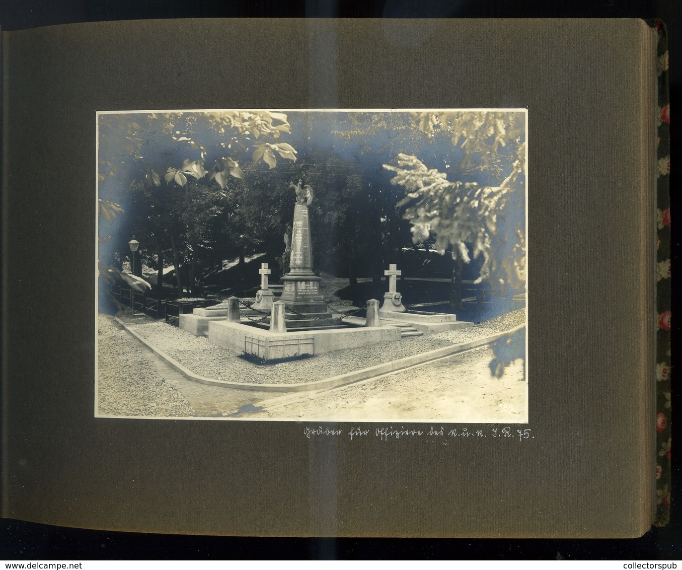 POLAND  LENGYELORSZÁG 1917. Galícia I.VH-s fotóalbum, sok jó város fotóval,katonák,judaica etc. 22 fotó oldal.