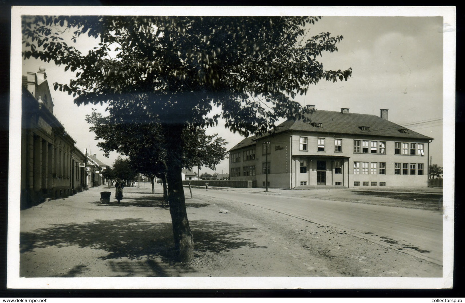 95722 SZENC 1939. Képeslap, Cseh-magyar Vegyes Bérmentesítéssel Budapestre HUNGARY / SLOVAKIA - Lettres & Documents