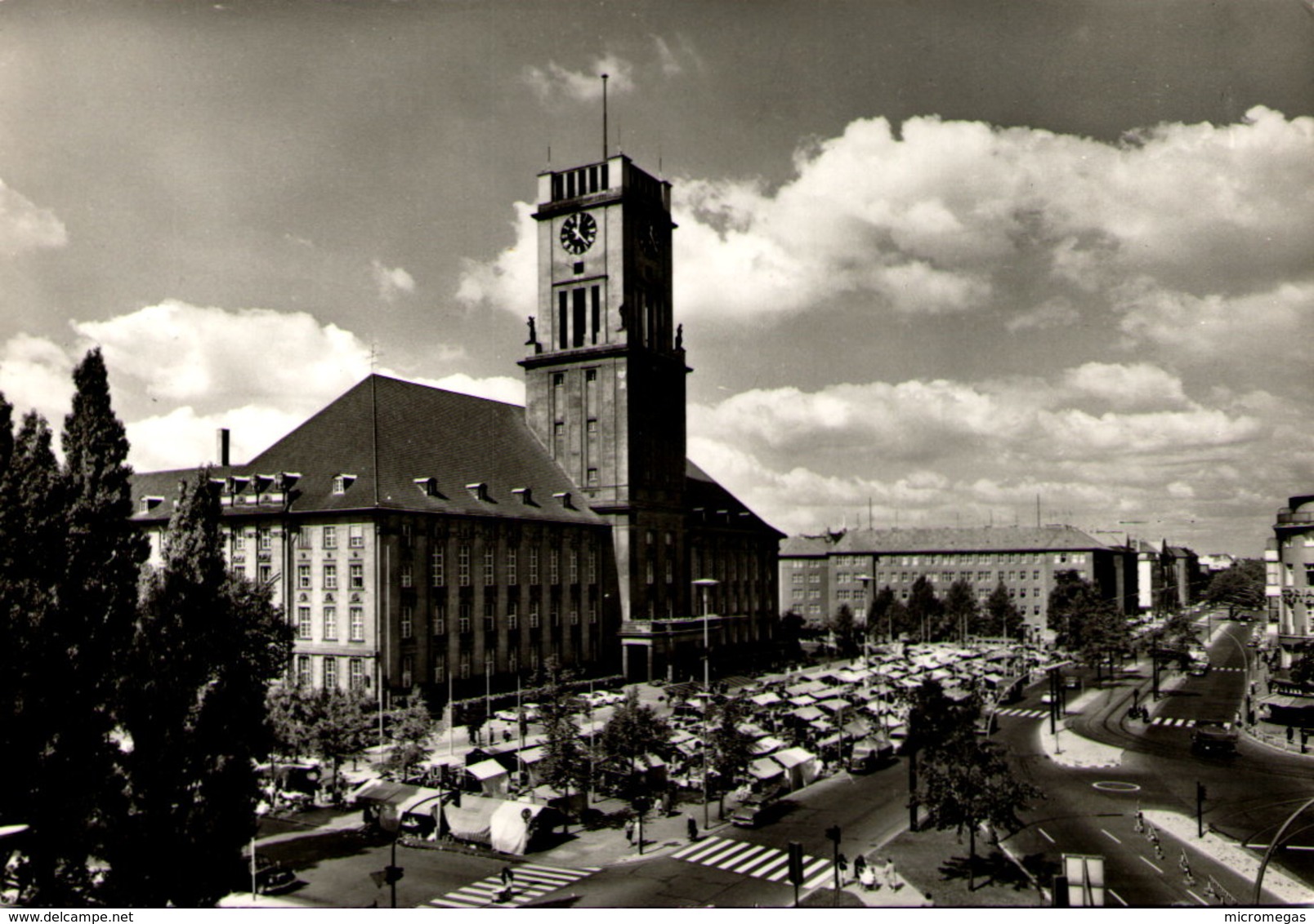 BERLIN - Das Schöneberger Rathaus - Schöneberg