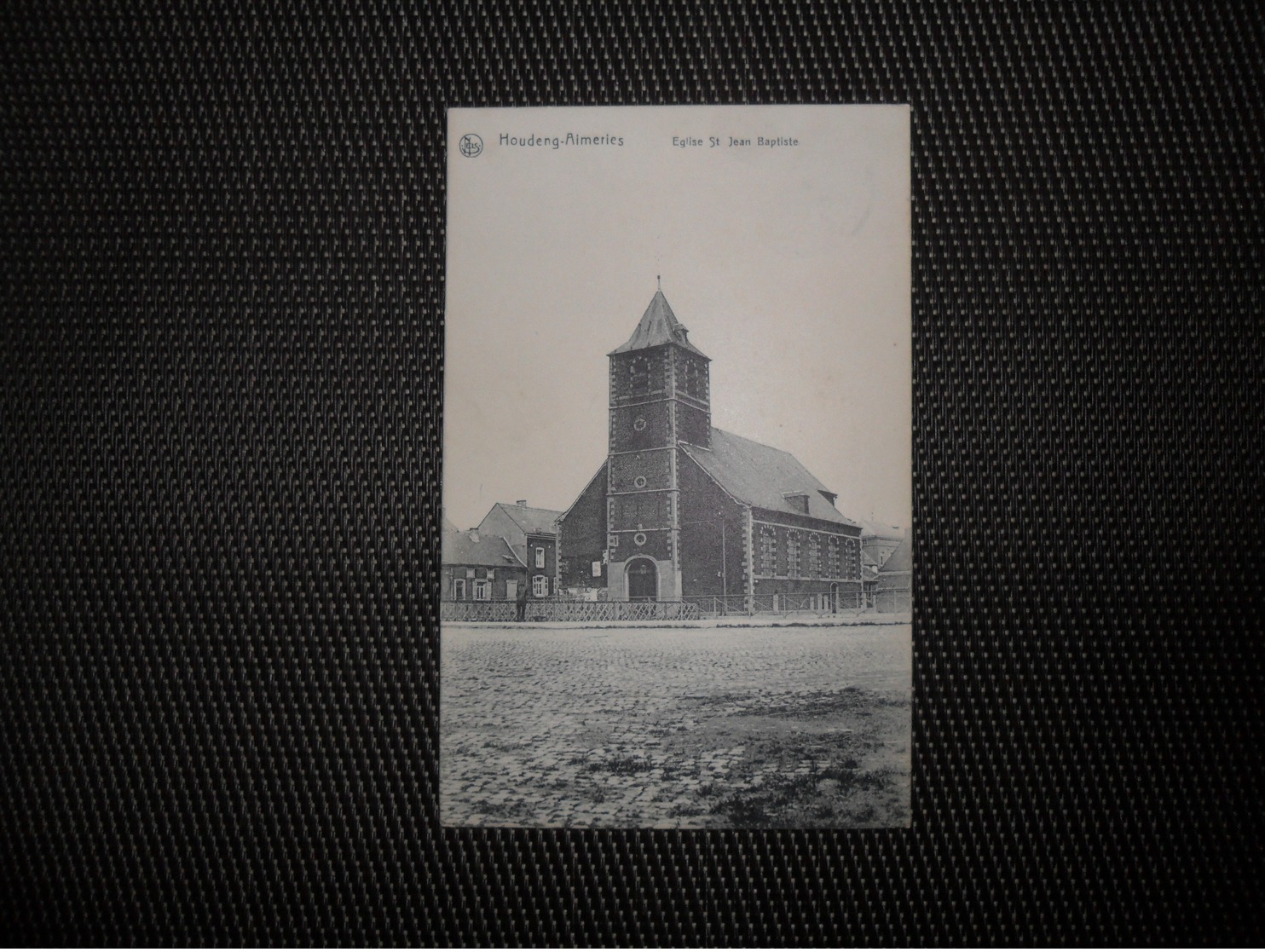 Houdeng - Aimeries  :  Eglise St Jean Baptiste - La Louvière