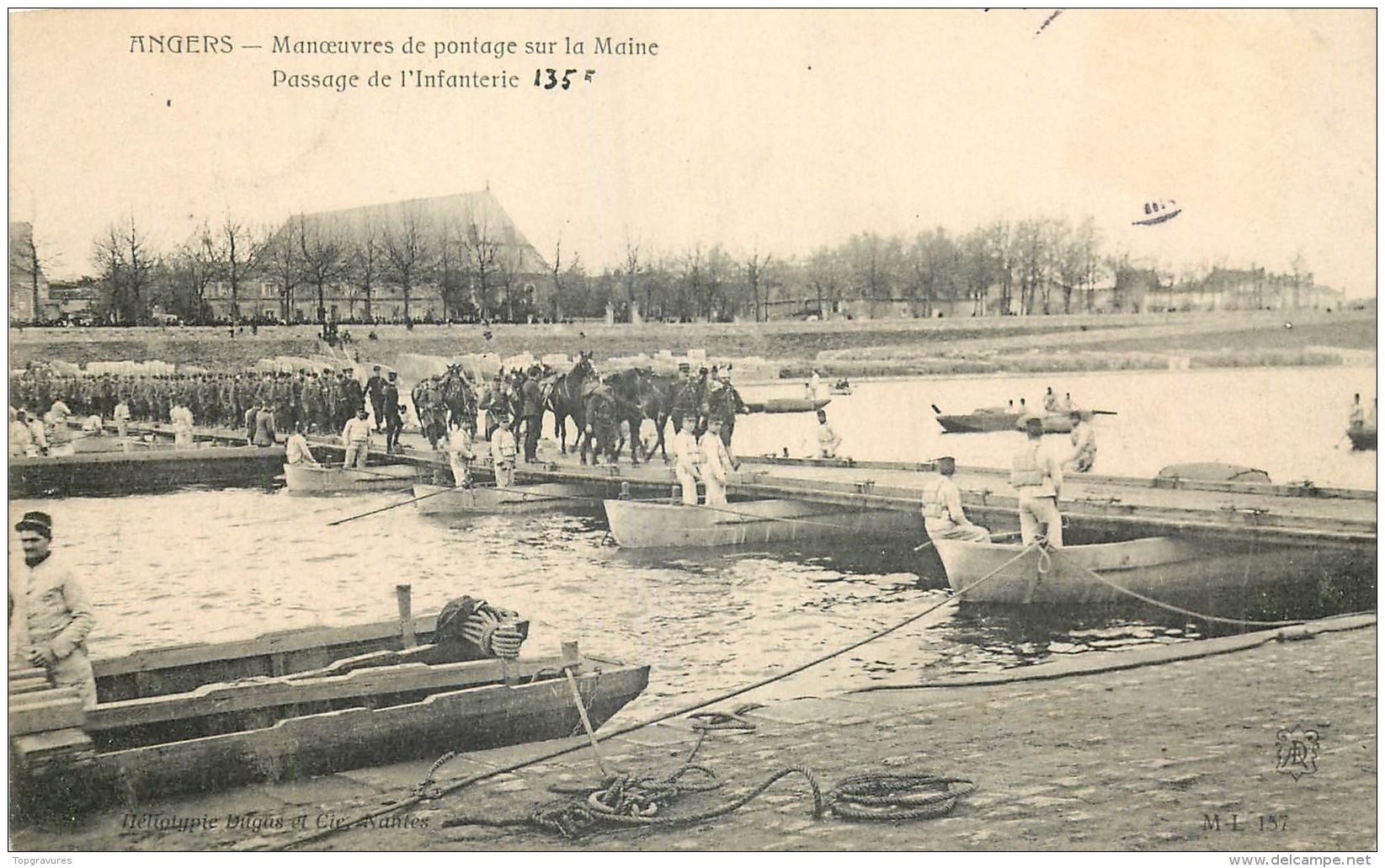 49 ANGERS MANOEUVRES DE PONTAGE SUR LA MAINE PASSAGE DE L'INFANTERIE - Angers