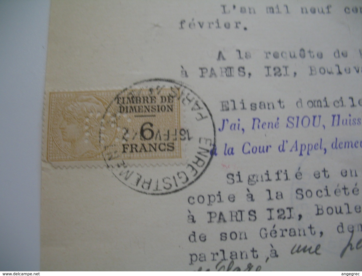 Document Fiscaux Perforé Perfin     SU 214  Siou Huissier  1942 - Autres & Non Classés