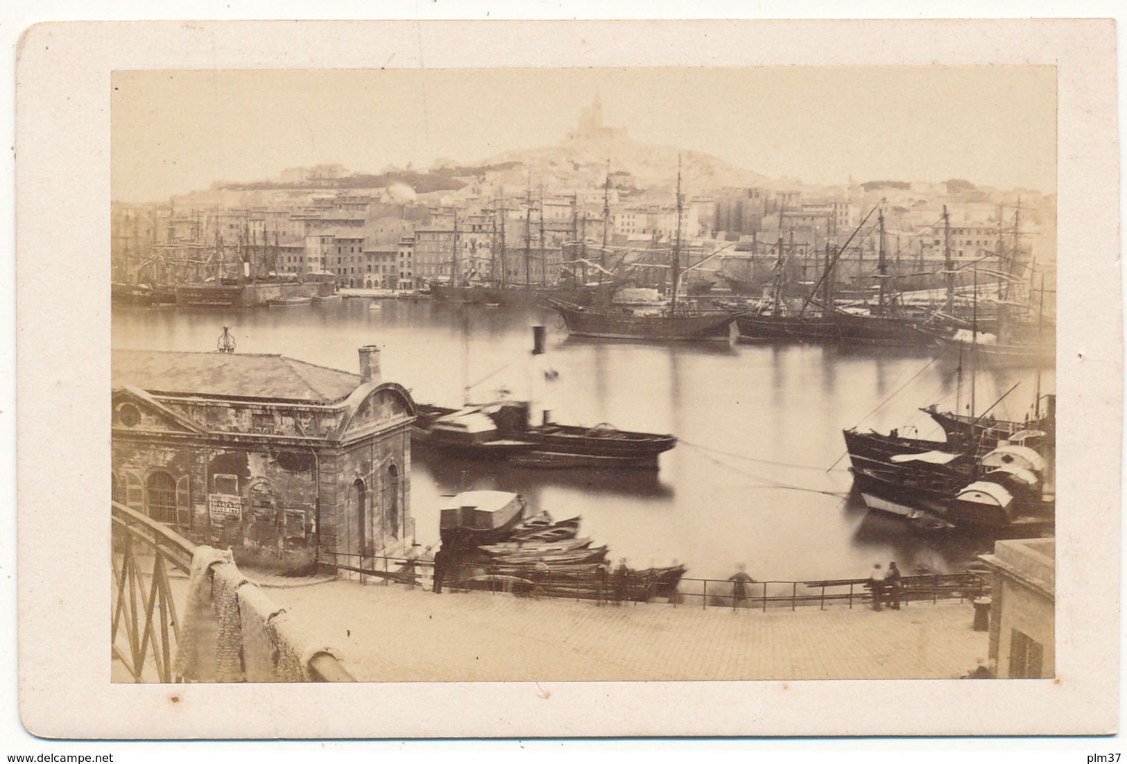 Photo CDV - Marseille, Le Vieux Port Et Notre Dame - D.F. Phot., Marseille - Anciennes (Av. 1900)