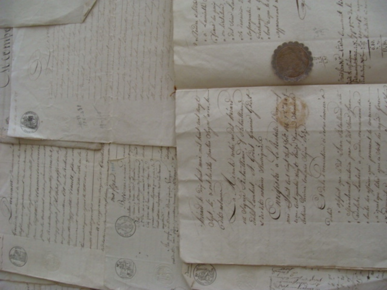 GROS LOT 260 MANUSCRITS DOCUMENTS CACHET GENERALITE MARQUES FISCALES FIN XVII A XIXe VOIR PHOTOS