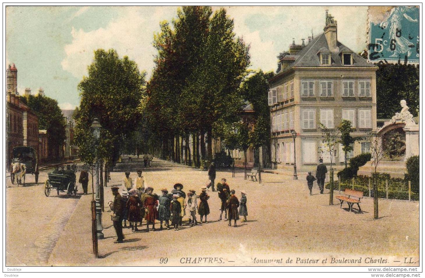 D28  CHARTRES  Monument De Pasteur Et Boulevard Chasles  ..... - Chartres