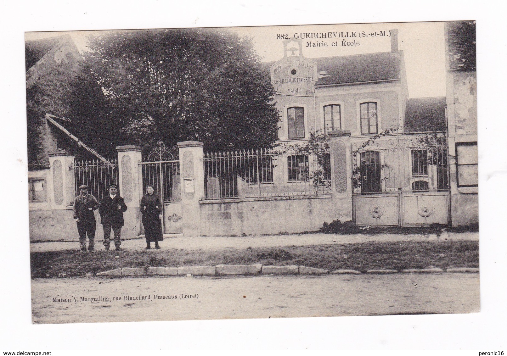 Jolie CPA Animée Guercheville (Seine-et-Marne), Mairie, école - Other & Unclassified