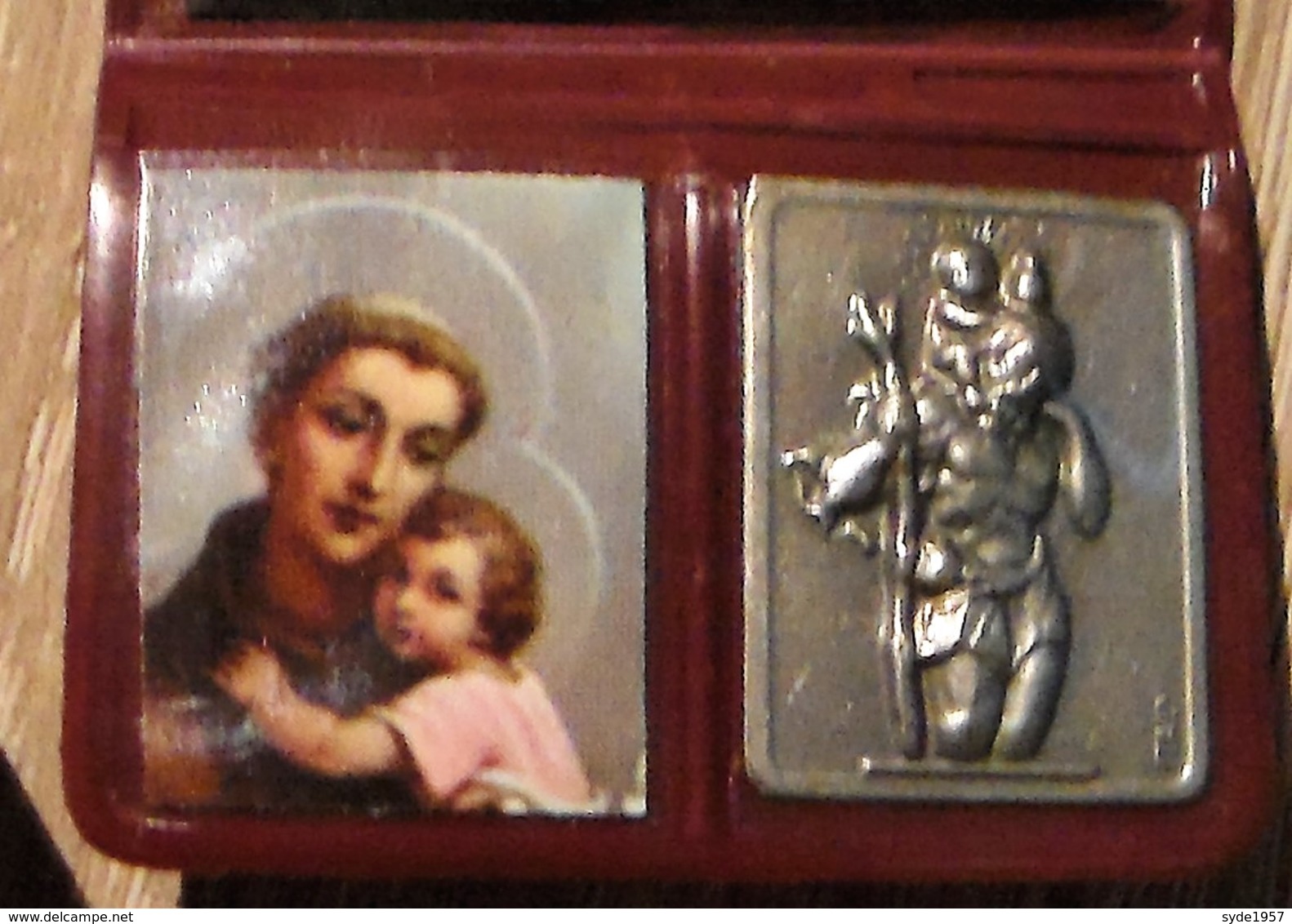 Pochette Plastique, Saint Antoine, Médaille Et  étiquette "Je Suis Catholique; En Danger De Mort, Je Demande Un Prêtre" - Religion &  Esoterik