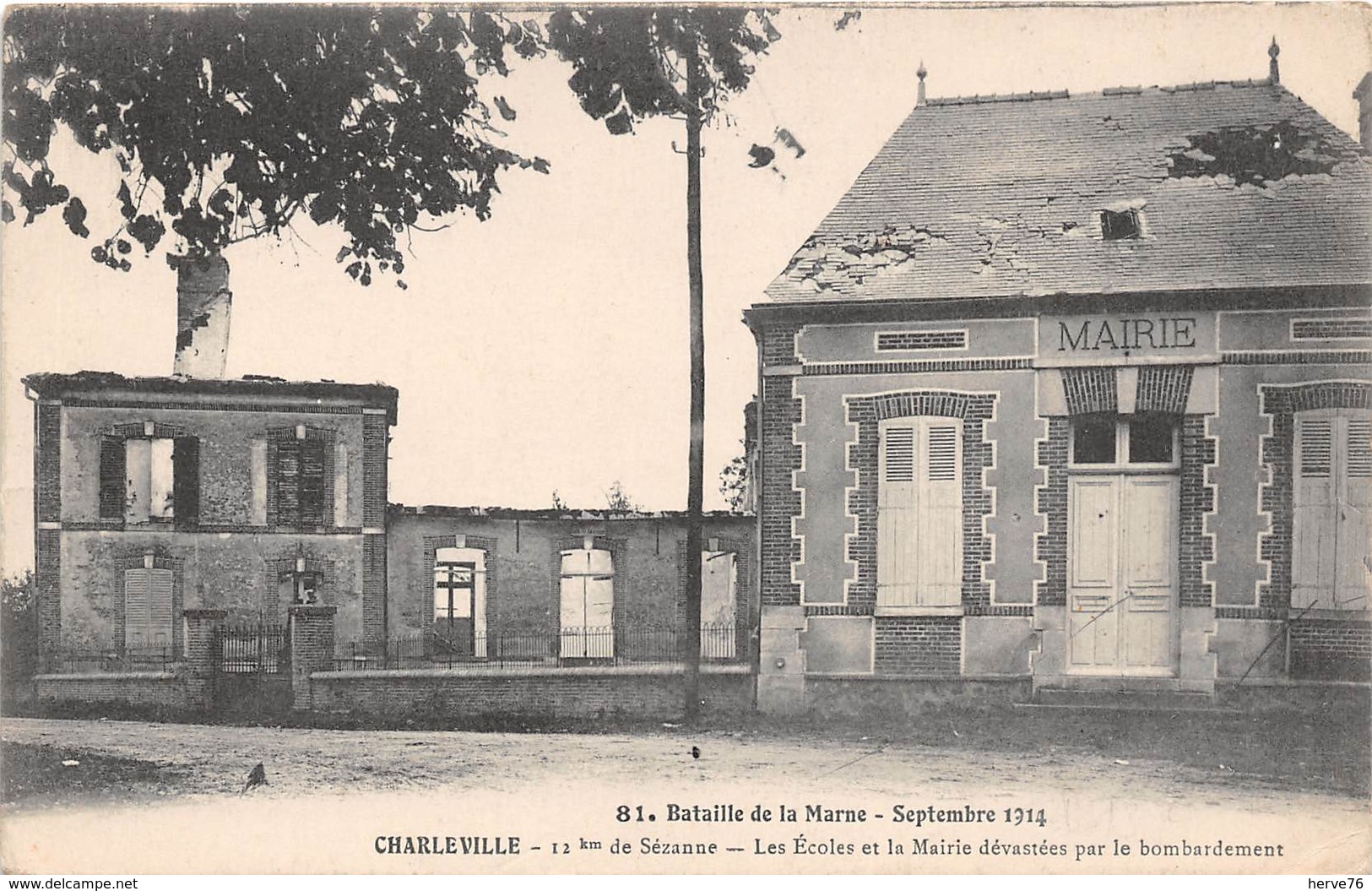 CHARLEVILLE - Les écoles Et La Mairie Dévastées Par Le Bombardement - Bataille De La Marne - Septembre 1914 - Autres & Non Classés