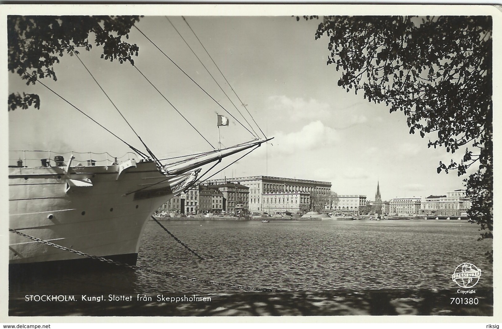 Stockholm Sweden.  Kung. Slottet Från Skeppsholmen. Sent To Denmark 1955. S-4286 - Sweden