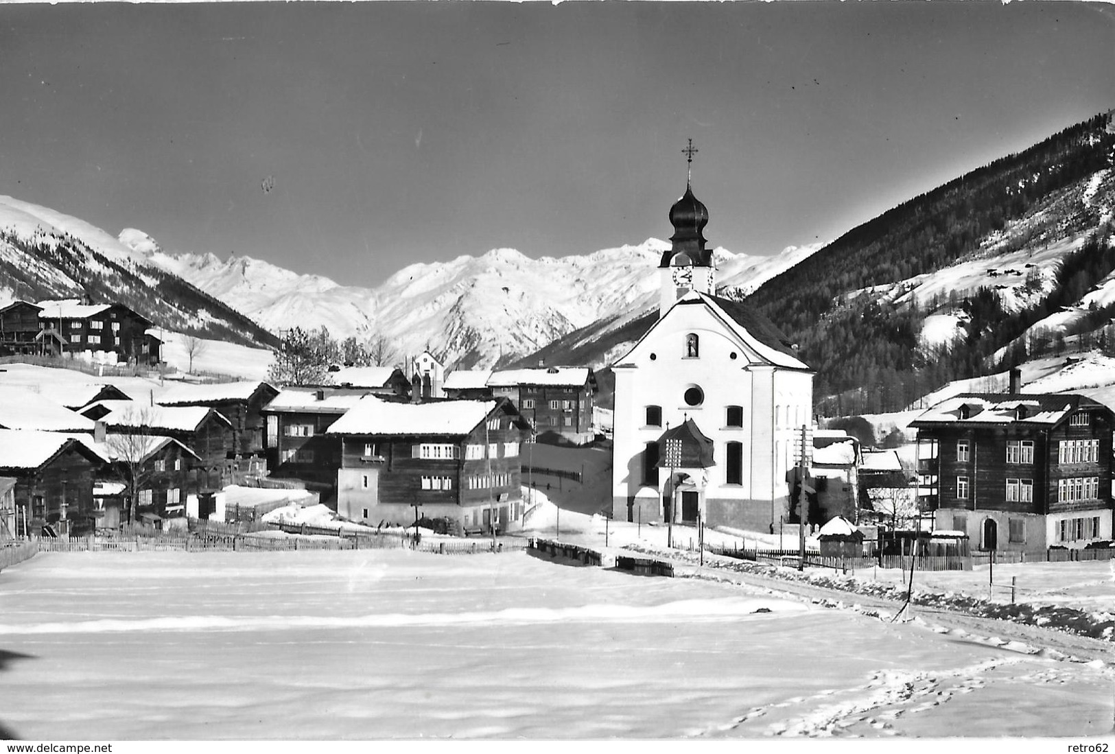RECKINGEN → Kleines Dorf Im Goms, Fotokarte Ca.1960 - Goms