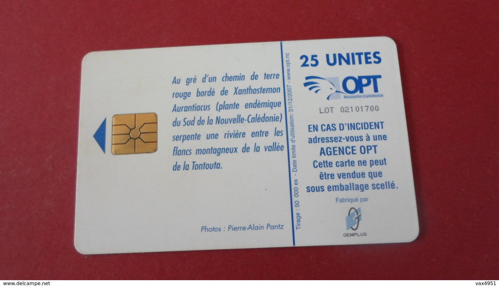 TELECARTE NOUVELLE CALEDONIE   25 UT 50000 EX  *****  RARE      A  SAISIR   ****** - Nouvelle-Calédonie