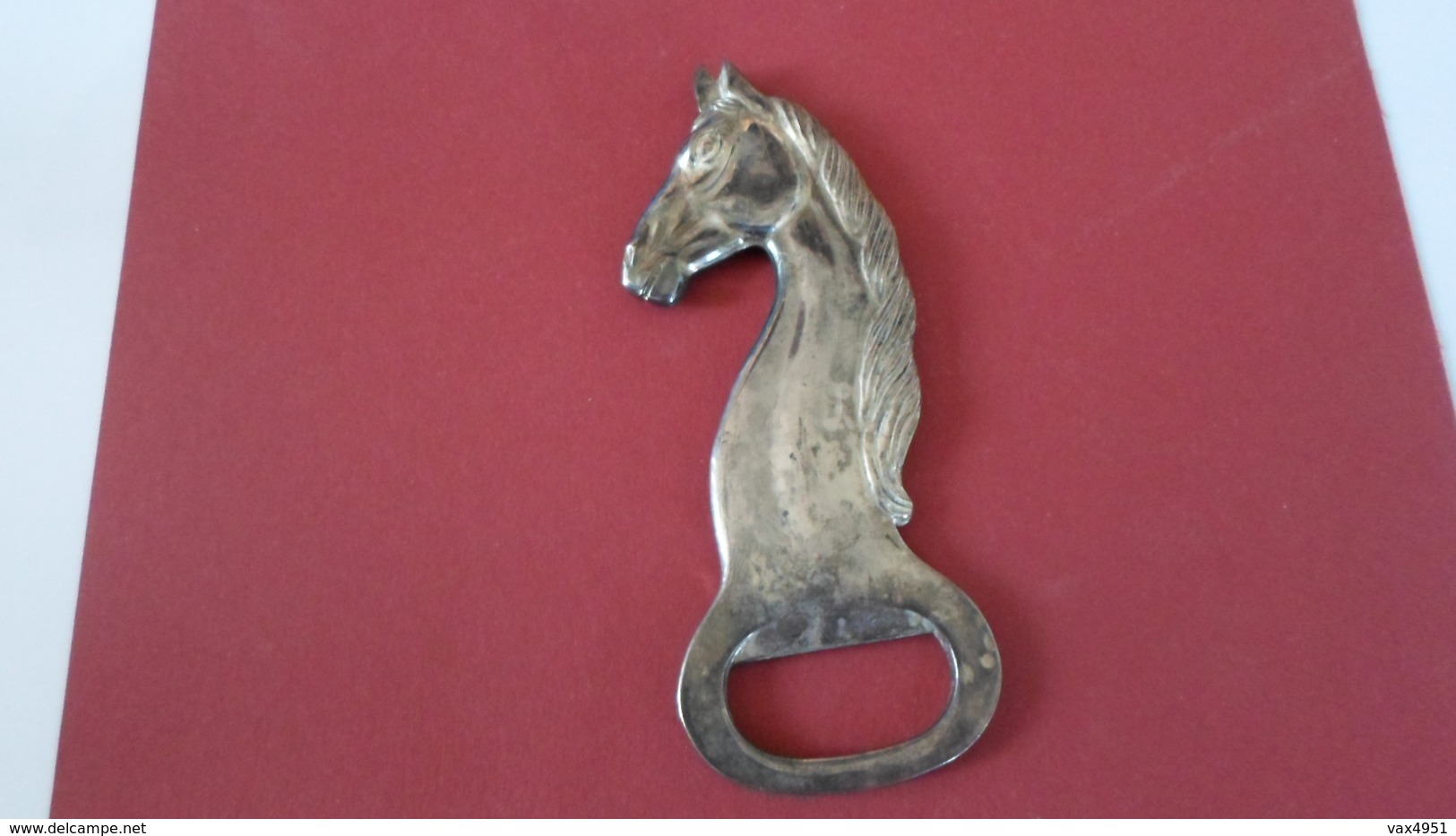 DECAPSULEUR  CHEVAL*****    RARE      A  SAISIR   ****** - Bottle Openers