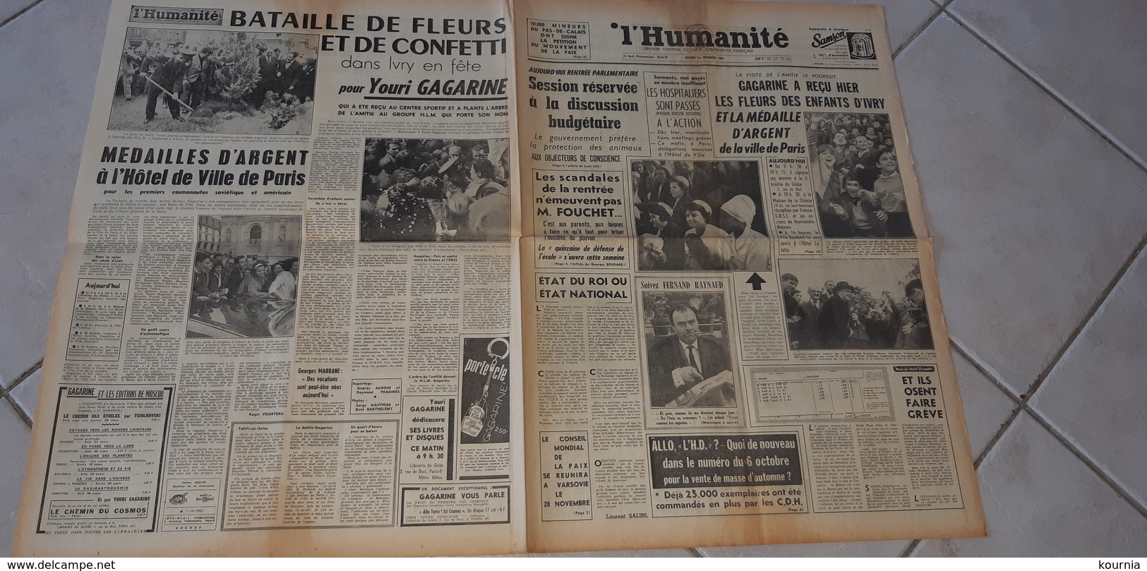 L HUMANITE  OCTOBRE  1963 GAGARINE  A RECU HIER LES FLEURS  DES ENFANTS D IVRY - 1950 à Nos Jours