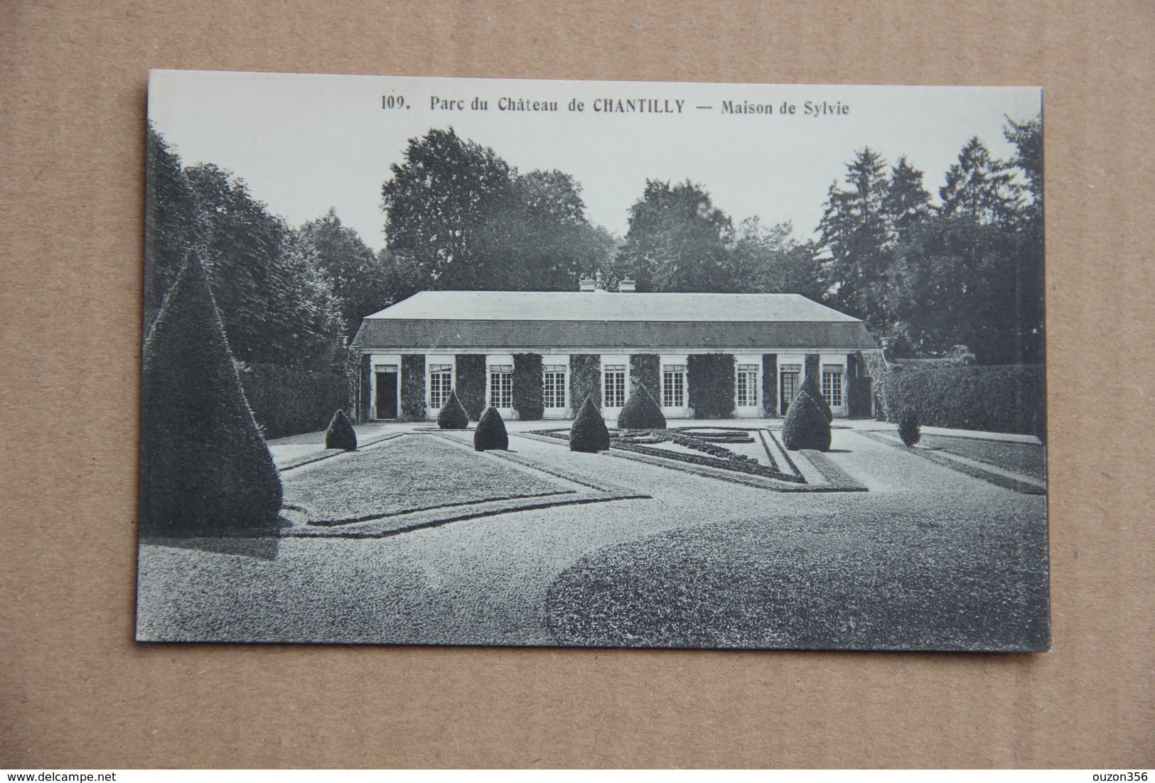 Chantilly (Oise), Parc Du Château De Chantilly, Maison De Sylvie - Chantilly