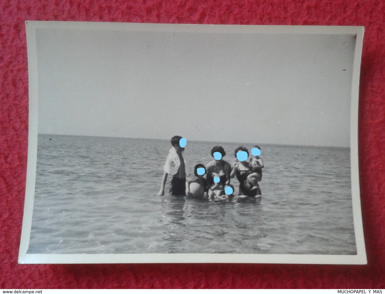 ANTIGUA FOTOGRAFÍA FOTO OLD PHOTO PLAYA MAR SEA PLAGE ? GRUPO DE PERSONAS EN EL AGUA BAÑISTAS SPAIN ? PORTUGAL ? VER FOT - Personas Anónimos