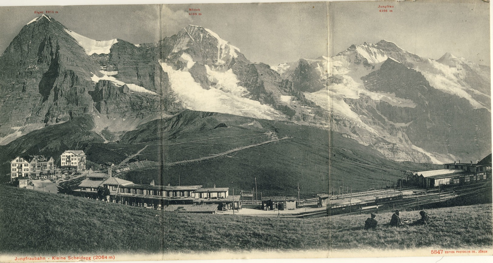 JUNGFRAUBAHN -- KLEINE  SCHEIDEGG (2064 M)               Carte Panoramique De Trois Volets - Autres & Non Classés