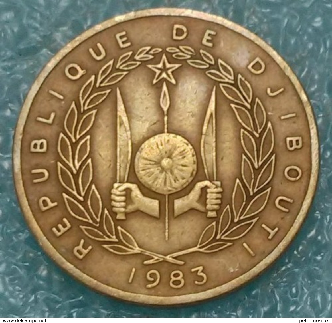 Djibouti 10 Francs, 1983 -4265 - Djibouti