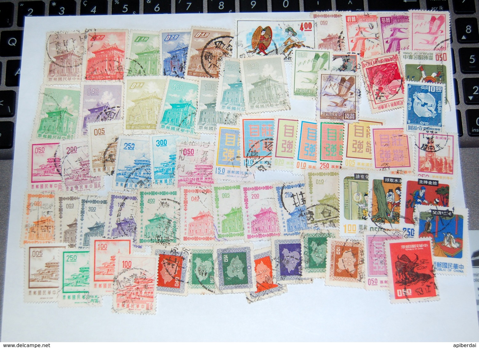 Taiwan -  63 Stamps Used  - Mixed Quality - Lots & Kiloware (mixtures) - Max. 999 Stamps