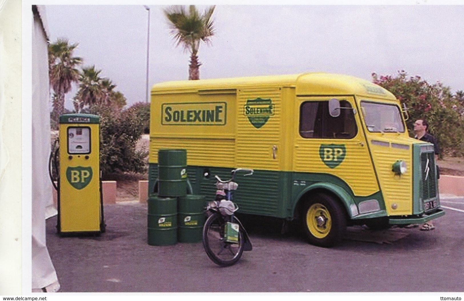 Citroen HY Et Un Cyclomoteur Solex Pour Les Marques Solexine Et BP    -  15x10 PHOTO - Camions & Poids Lourds