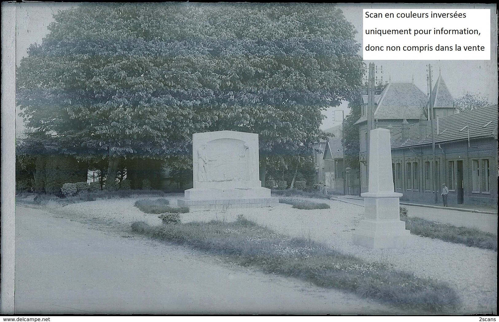 Dépt 80 - FRIVILLE-ESCARBOTIN - PLAQUE De VERRE (négatif Photo Noir & Blanc, Cliché R. Lelong) - Monument Morts - Belloy - Friville Escarbotin