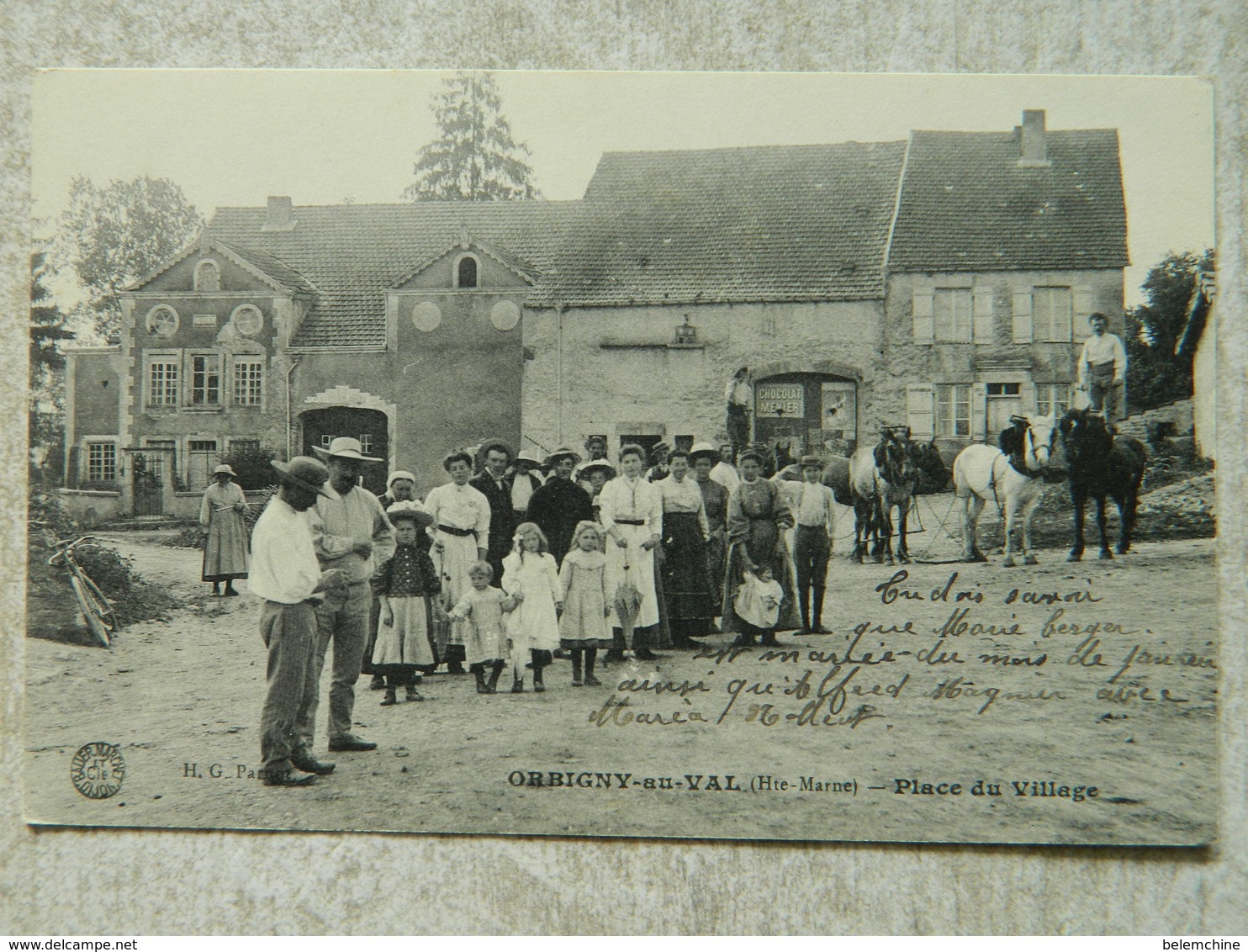 ORBIGNY AU VAL PLACE DU VILLAGE - Autres & Non Classés