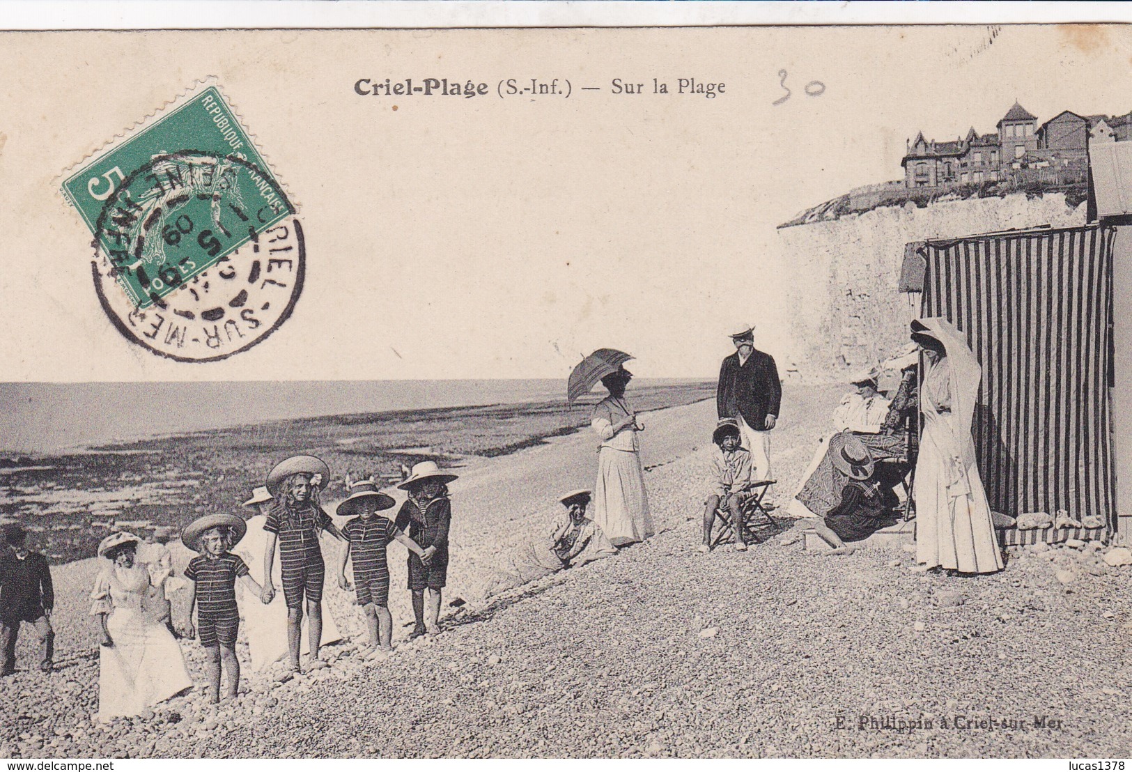 76 / CRIEL PLAGE / SUR LA PLAGE / TRES JOLIE CARTE - Criel Sur Mer