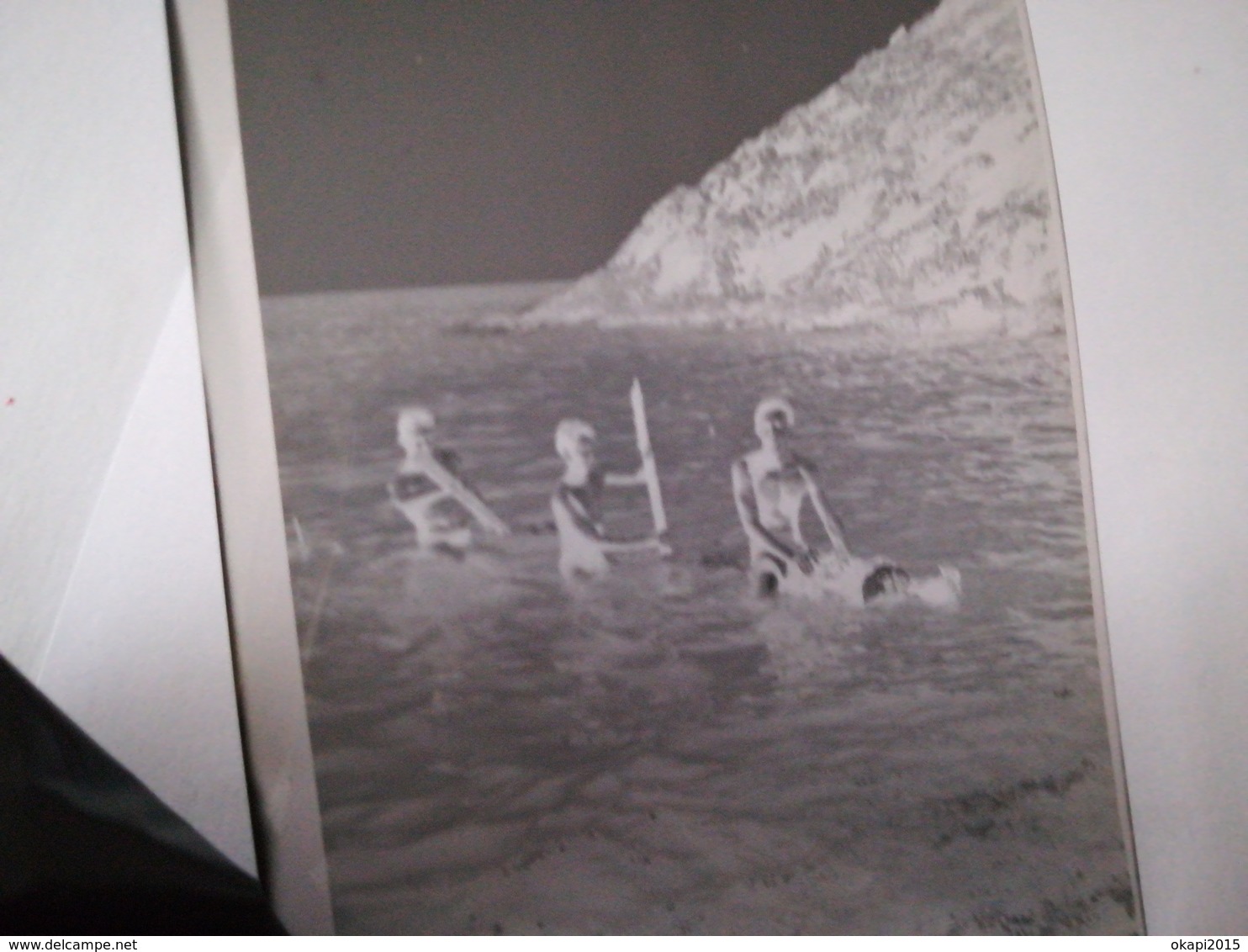 VACANCES PLONGÉE CANOË BATEAUX VOITURES COUPLE MAILLOTS BORD DE L EAU LOT 45 NÉGATIFS PHOTOS NOIR-BLANC TRÈS ANIMÉES