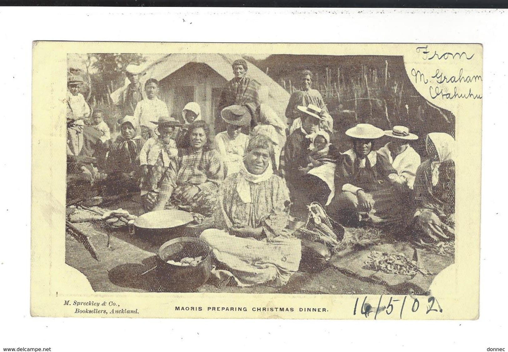 MAORIS Preparing Christmas Dinner - Nouvelle-Zélande