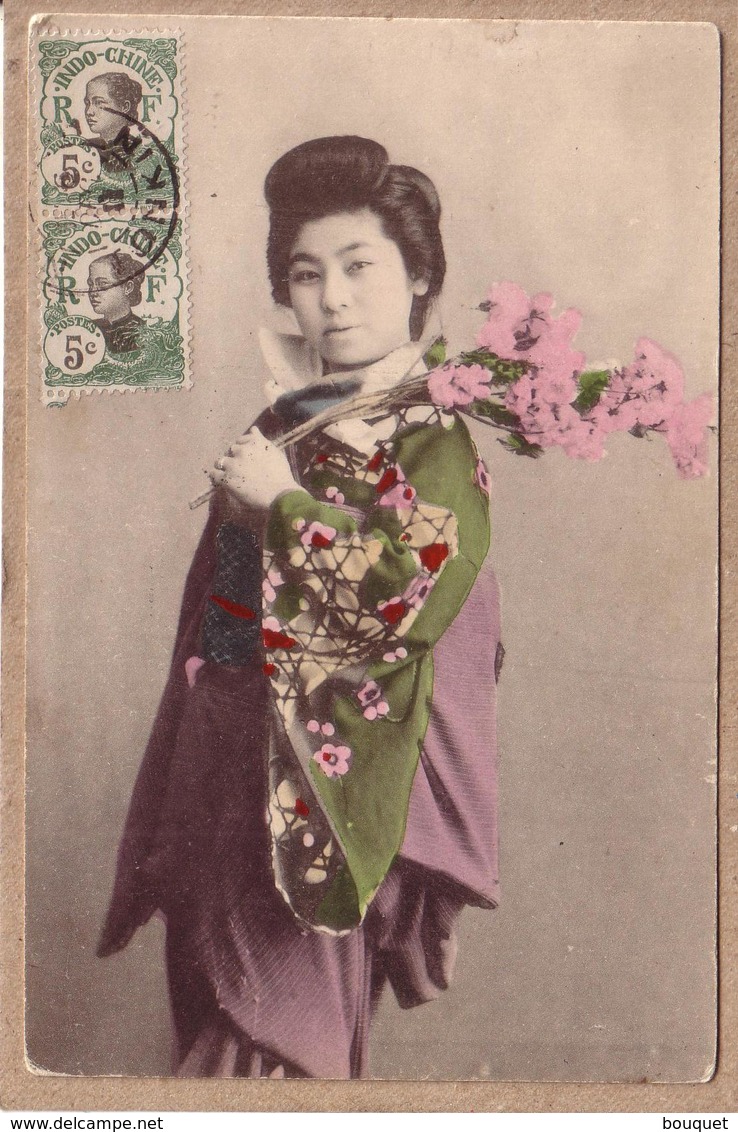 INDOCHINE - TONKIN - OBLITERATION NAM DINH DECEMBRE 1911 - JEUNE FEMME AVEC FLEURS - Lettres & Documents