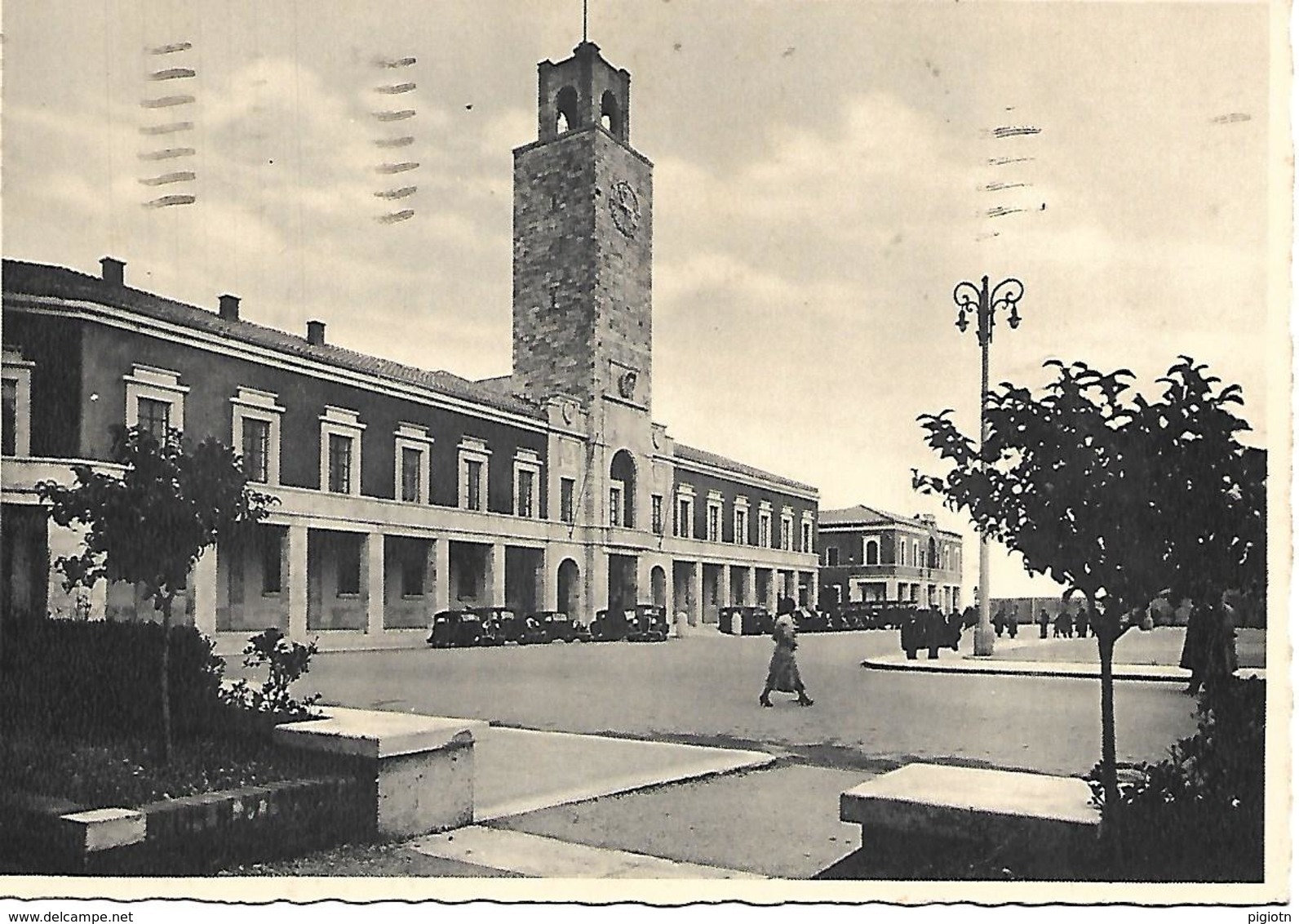 LT046 -LITTORIA (LATINA) - LA TORRE DEL PALAZZO COMUNALE - F.G. VIAGGIATA  1936 - AUTO D'EPOCA - Latina