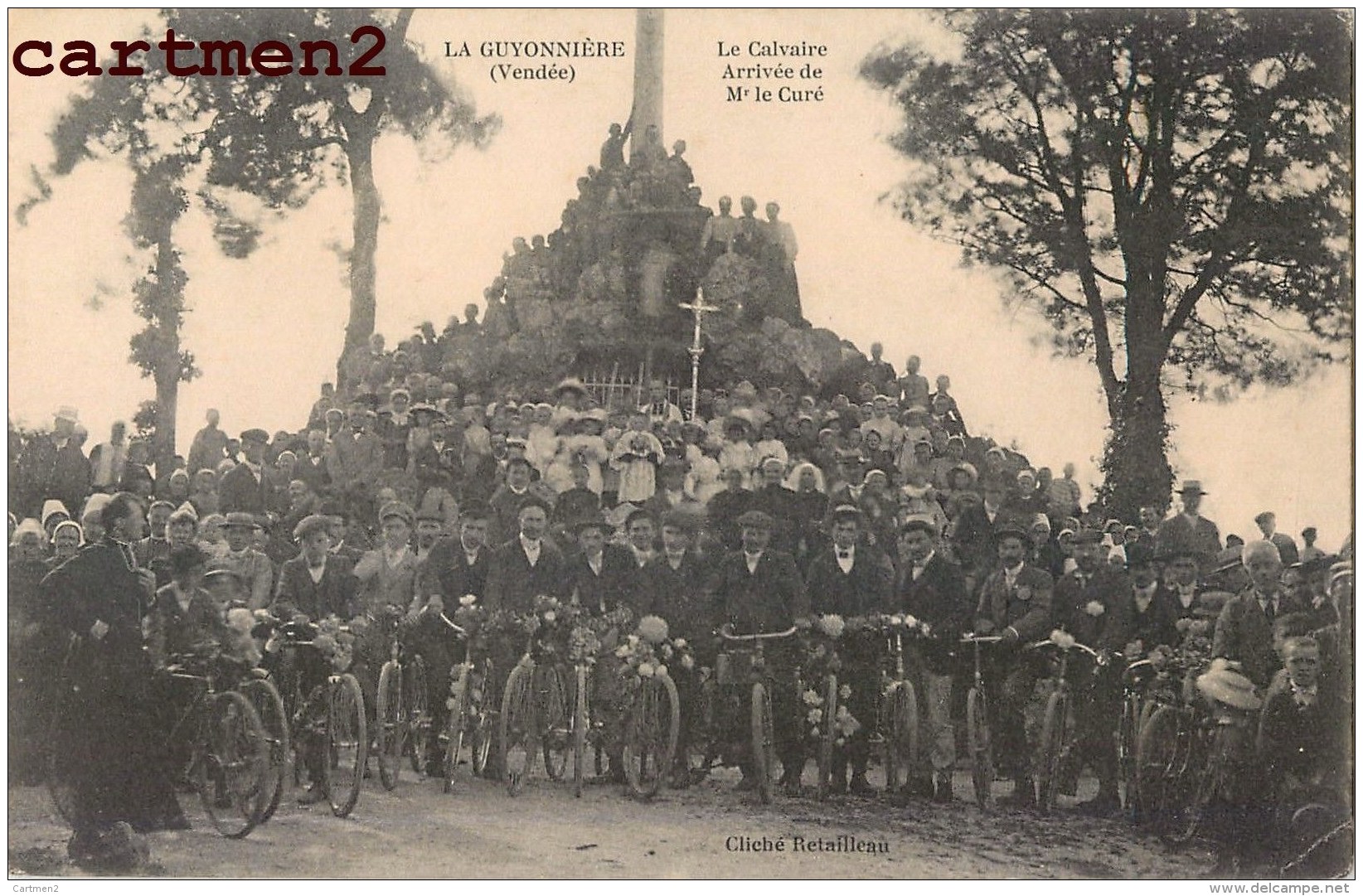 LA GUYONNIERE LE CALVAIRE ARRIVEE DE MONSIEUR LE CURE 85 VENDEE - Autres & Non Classés