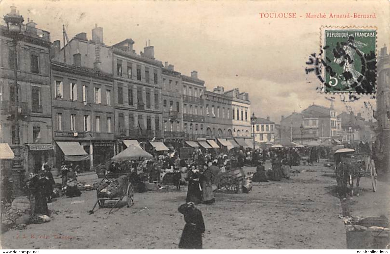 Toulouse            31          Marché Arnaud Bernard          ( Décollée Voir Scan) - Toulouse