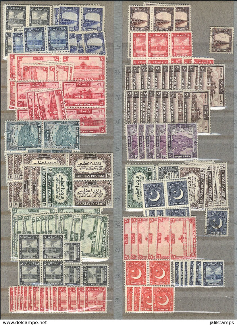 1060 PAKISTAN: Group Of Stamps Issued Between Circa 1948 And 1951, Arranged In 2 Stoc - Pakistán