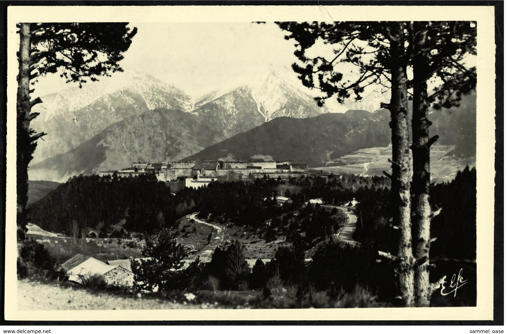 Mont-Louis  -  La Citadelle  -  Ansichtskarte Ca.1960    (8943) - Autres & Non Classés