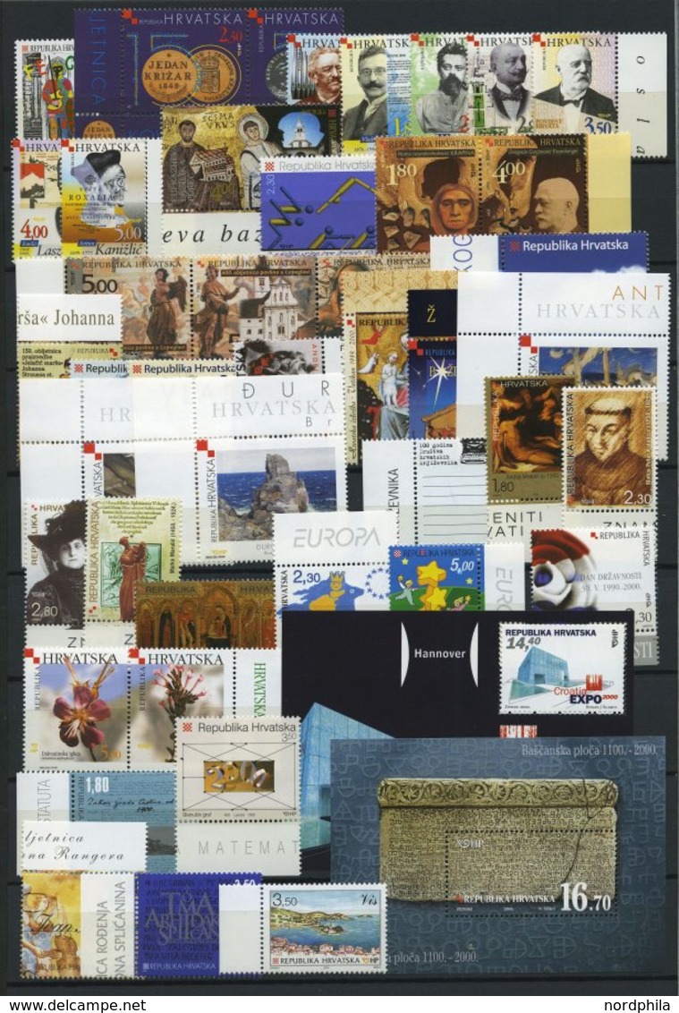 KROATIEN **, Postfrische Sammlung Kroatien Von 1998-2002 Mit Mittleren Ausgaben (2001 Komplett), Prachterhaltung, Mi. 18 - Croatia