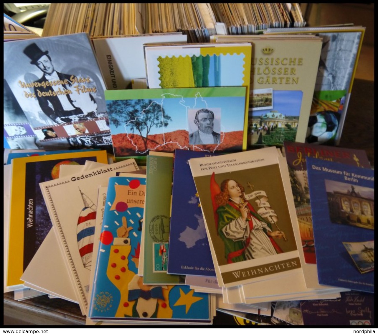 SLG., LOTS DEUTSCHLAND Ca. 1973-2002, Umfangreicher Posten Jahreskarten Des Sammlerservice, Jahresgaben Für Kunden Der D - Collections