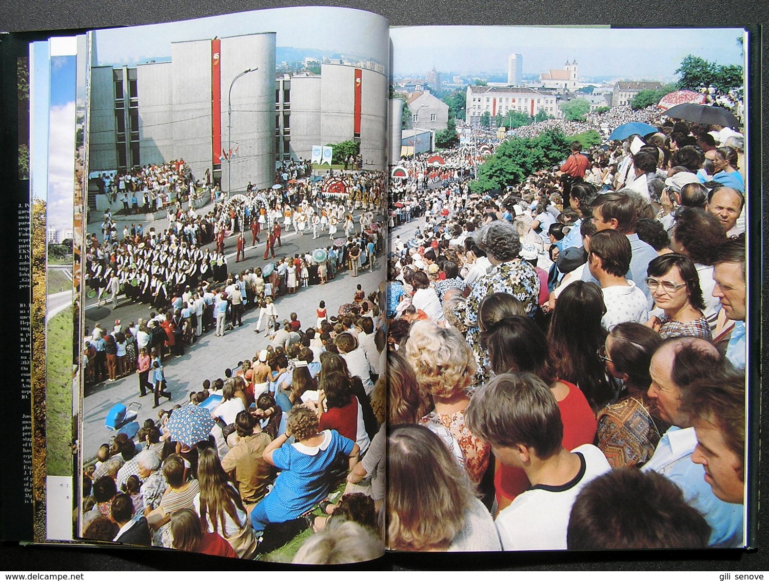 Lithuanian Book Gimtoji žemė Lietuva / Photo Album 1988 - Culture