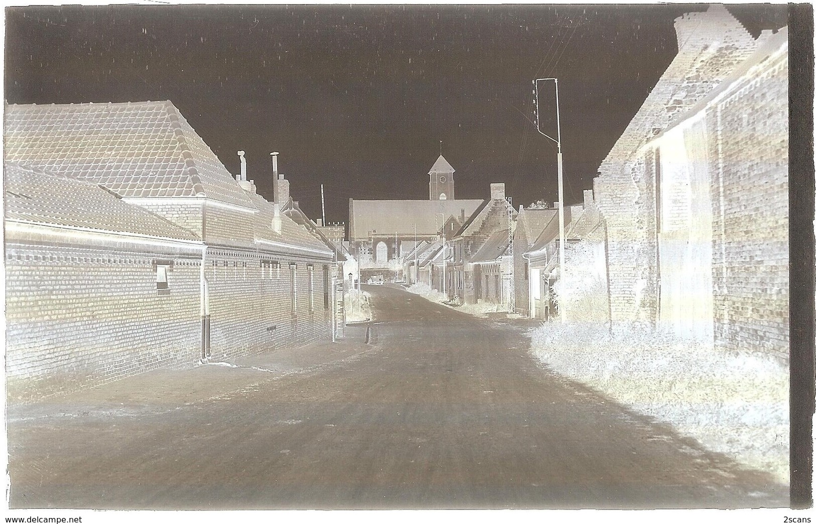 Dépt 80 - MÉZIÈRES-EN-SANTERRE - PLAQUE De VERRE (négatif Photo Noir & Blanc, Cliché R.Lelong) - Rue De La Ville, Église - Autres & Non Classés