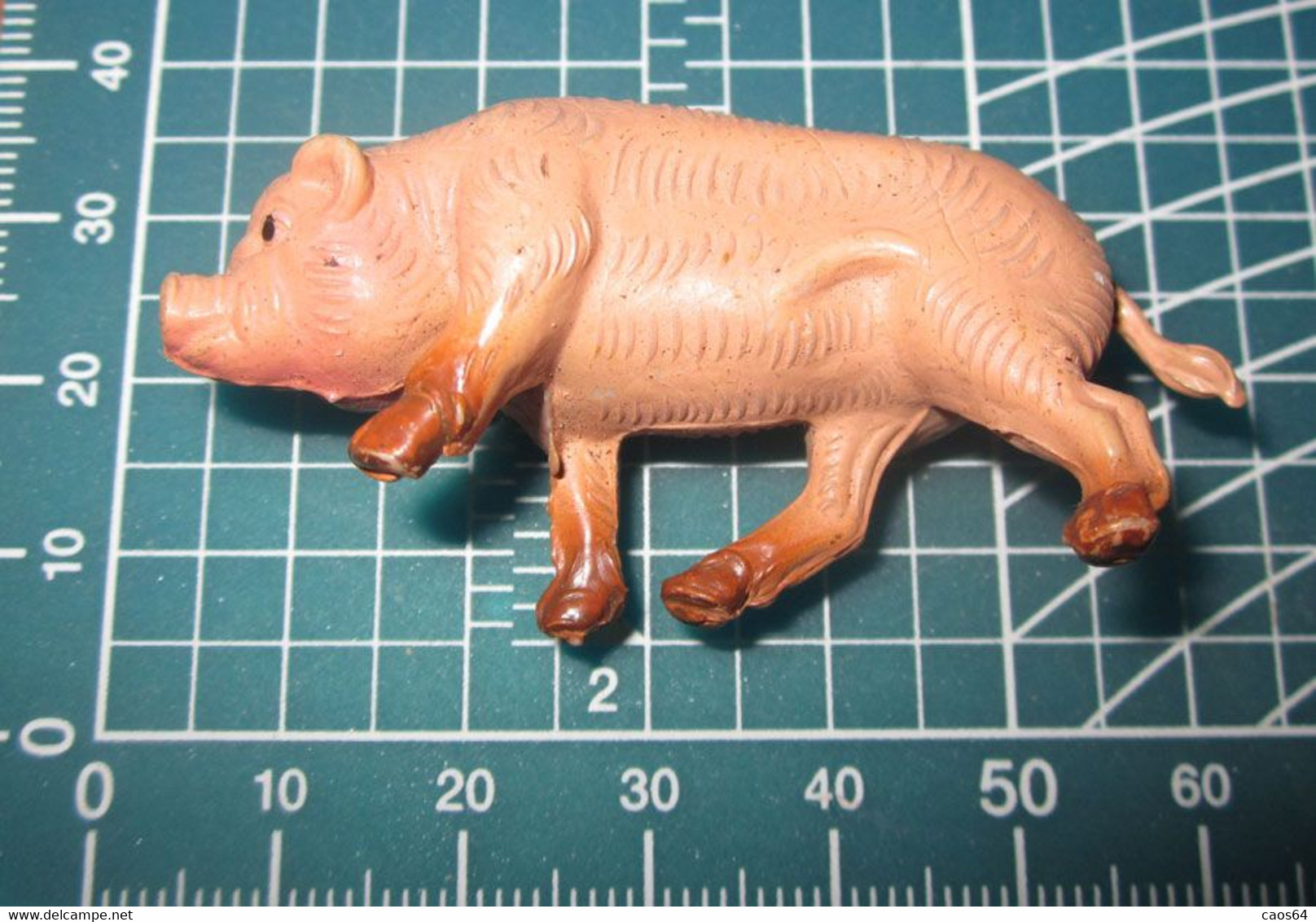 MAIALE PIG Figure - Pigs