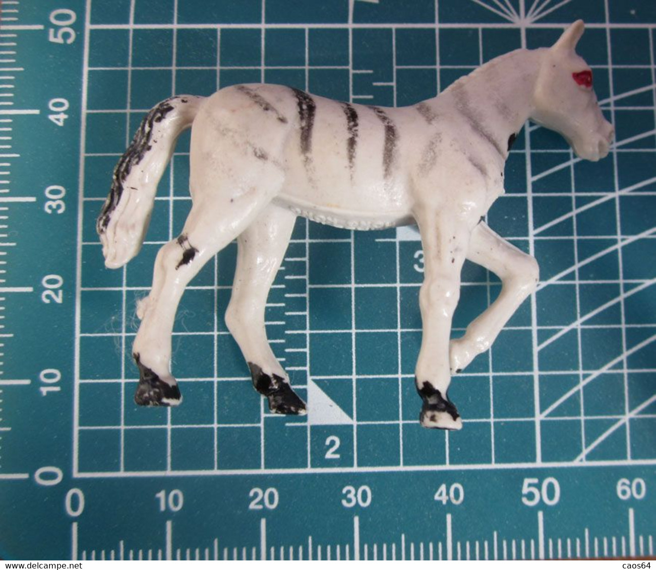 CAVALLO HORSE Figure  BIANCO HONG KONG - Chevaux