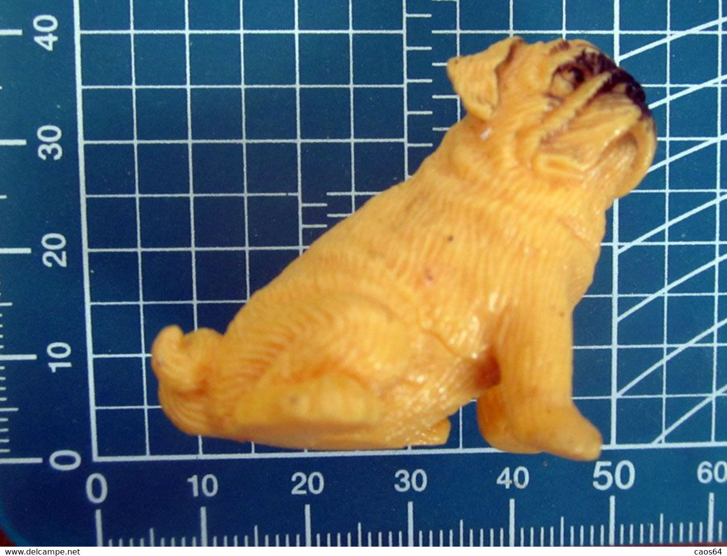 CANE DOG  BULLDOG Figure PLASTICA MORBIDA - Chiens