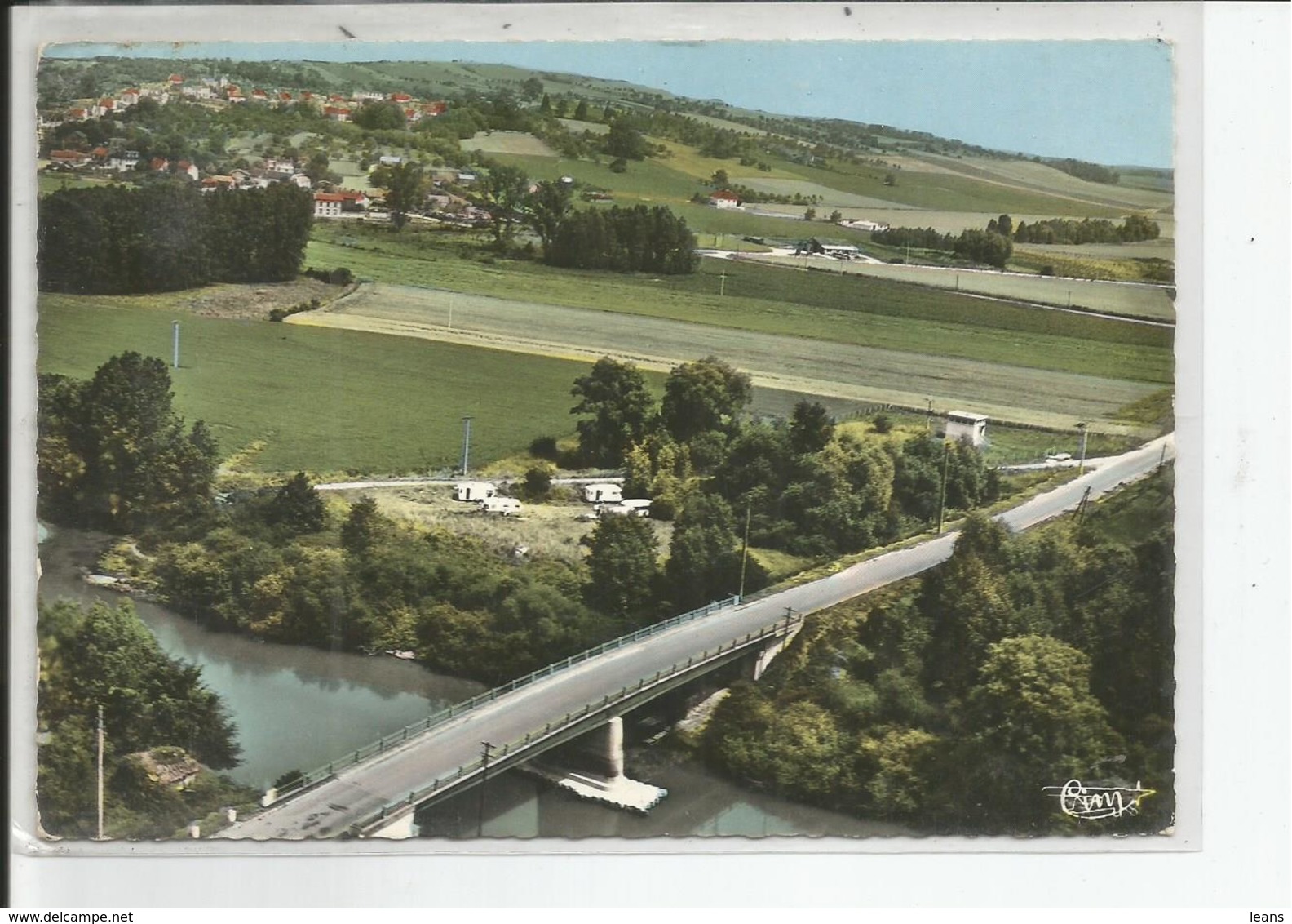 BEAURIEUX      Vue Aérienne ,camping Pont Sur L Aisne  No  Ac 5667 A - Autres & Non Classés