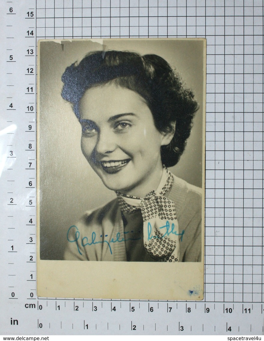 METKA GABRIJELČIĆ, GLUMICA - FOTOGRAFIJA SA ORIGINALNIM AUTOGRAMOM, - Vintage PHOTO With ORIGINAL Autograph (YU01- 101) - Altri & Non Classificati