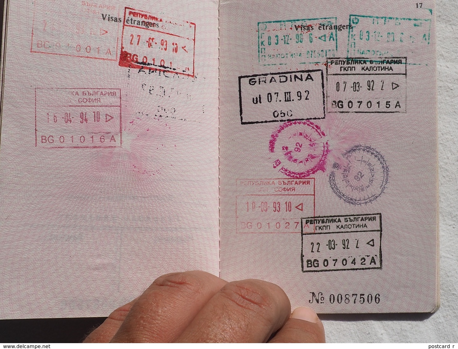 Passeport Service BULGARIE 1990   Visas Germany     Passeport Reisepass Pasaporte Border Stamp   A 179 - Historical Documents