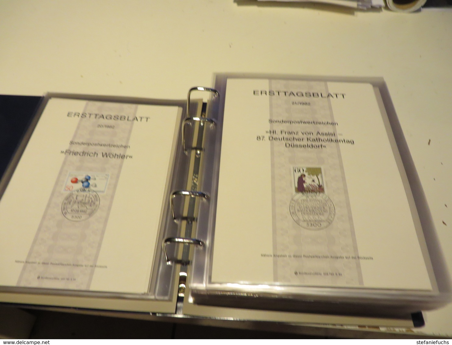 DEUTSCHLAND  /  BUND  Posten  E T B  von  1974 bis 1988  und  1993 bis 1999  in  4  RINGBINDER