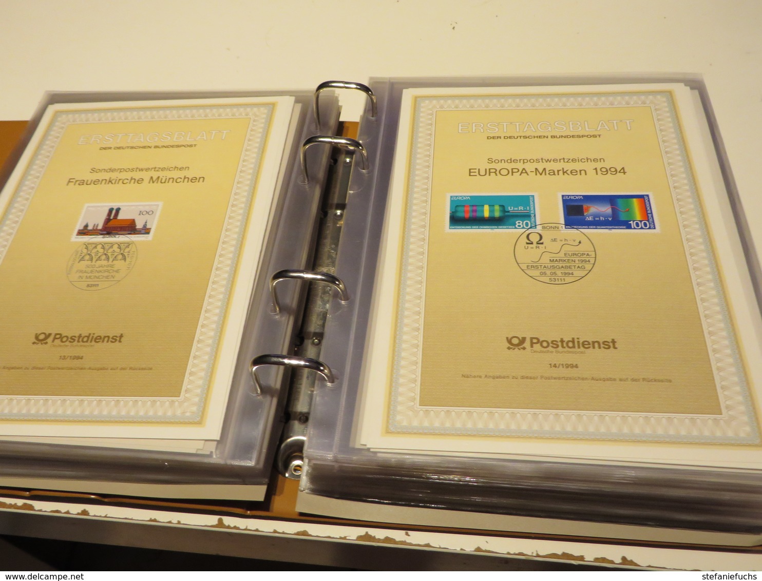 DEUTSCHLAND  /  BUND  Posten  E T B  von  1974 bis 1988  und  1993 bis 1999  in  4  RINGBINDER