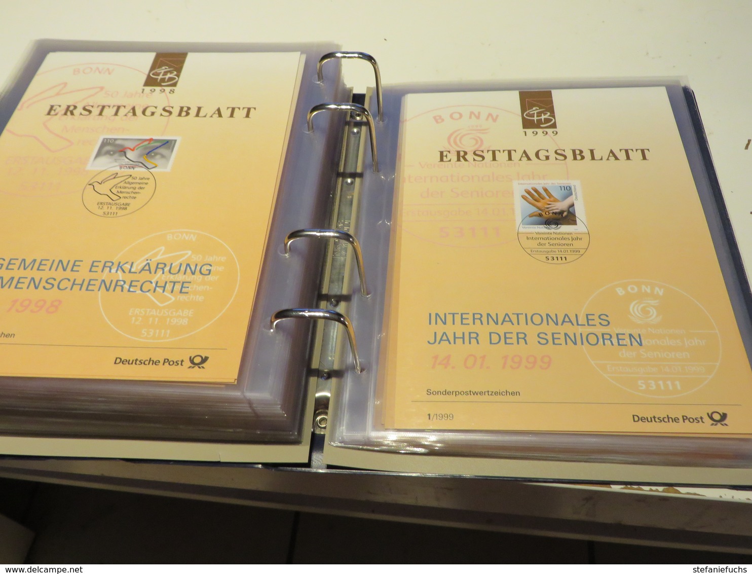 DEUTSCHLAND  /  BUND  Posten  E T B  von  1974 bis 1988  und  1993 bis 1999  in  4  RINGBINDER