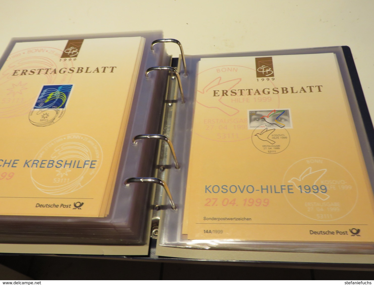 DEUTSCHLAND  /  BUND  Posten  E T B  von  1974 bis 1988  und  1993 bis 1999  in  4  RINGBINDER