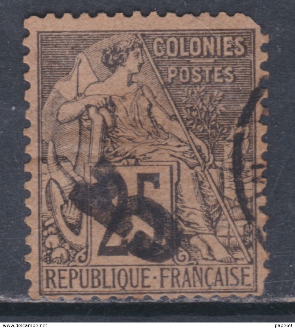 Madagascar N° 7 O : 5 Sur 25 Noir Sur Rose Oblitération Moyenne Angles Supérieur Et Inférieur Droit  Coupés Sinon B - Used Stamps