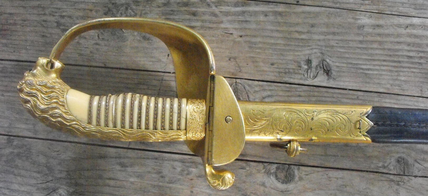 SUPERBE Et RARE Sabre à Tête De Lion Officier Marine De Guerre Impériale Allemande - Knives/Swords